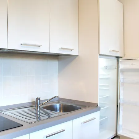 Apartment Relax Con Giardino A 8 Minuti A Piedi Dal Mare